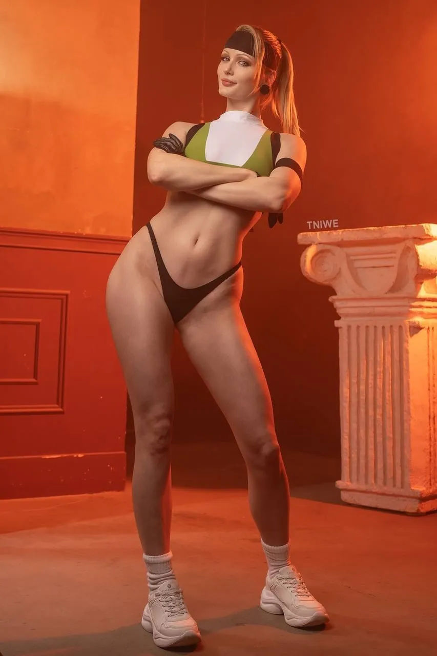  Трасса в горах Тянь Шань detailed matte painting, deep color, fantastical, intricate detail, splash screen, complementary colors, fantasy c...