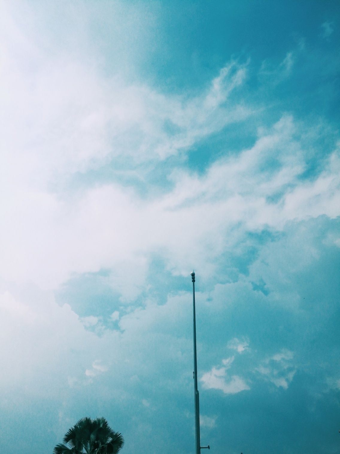 Relaxing blue sky