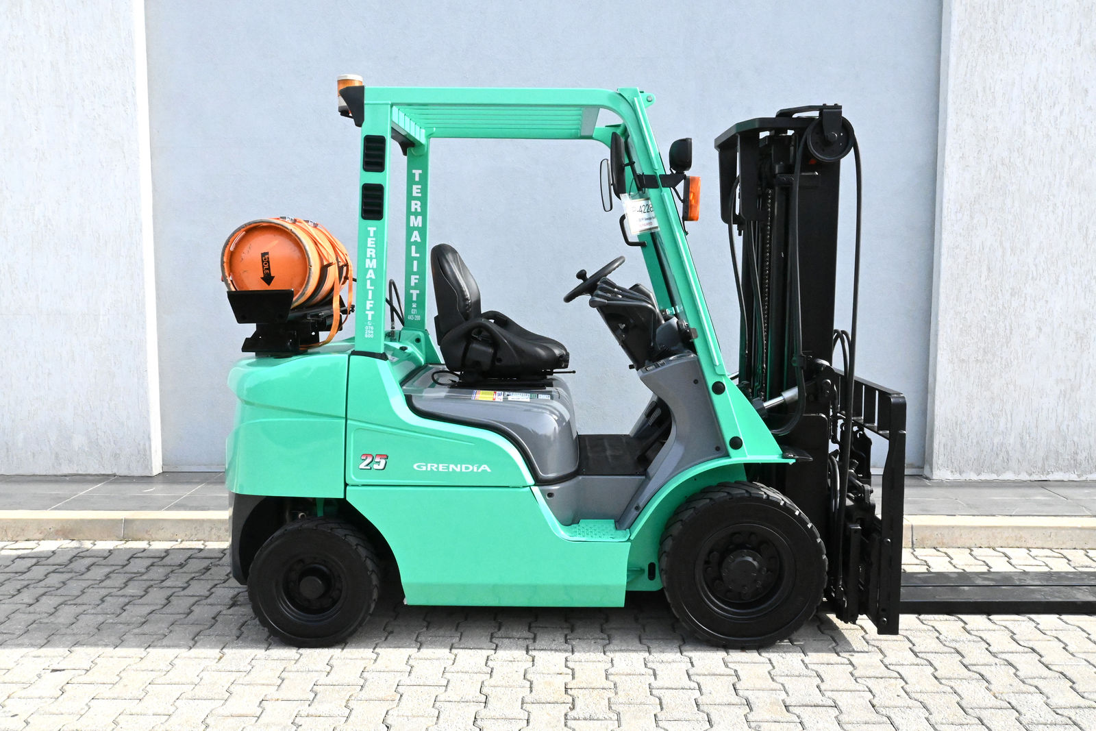 Forklift in Wonderland