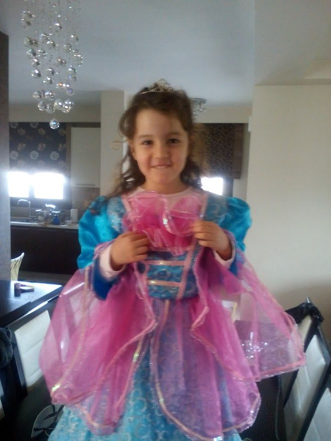 A little princess before the great dance.