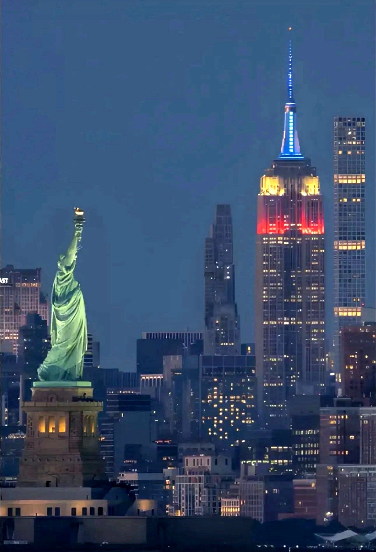  A bustling cyberpunk metropolis at night with towering skyscrapers adorned with holographic advertisements and flying vehicles with neon li...