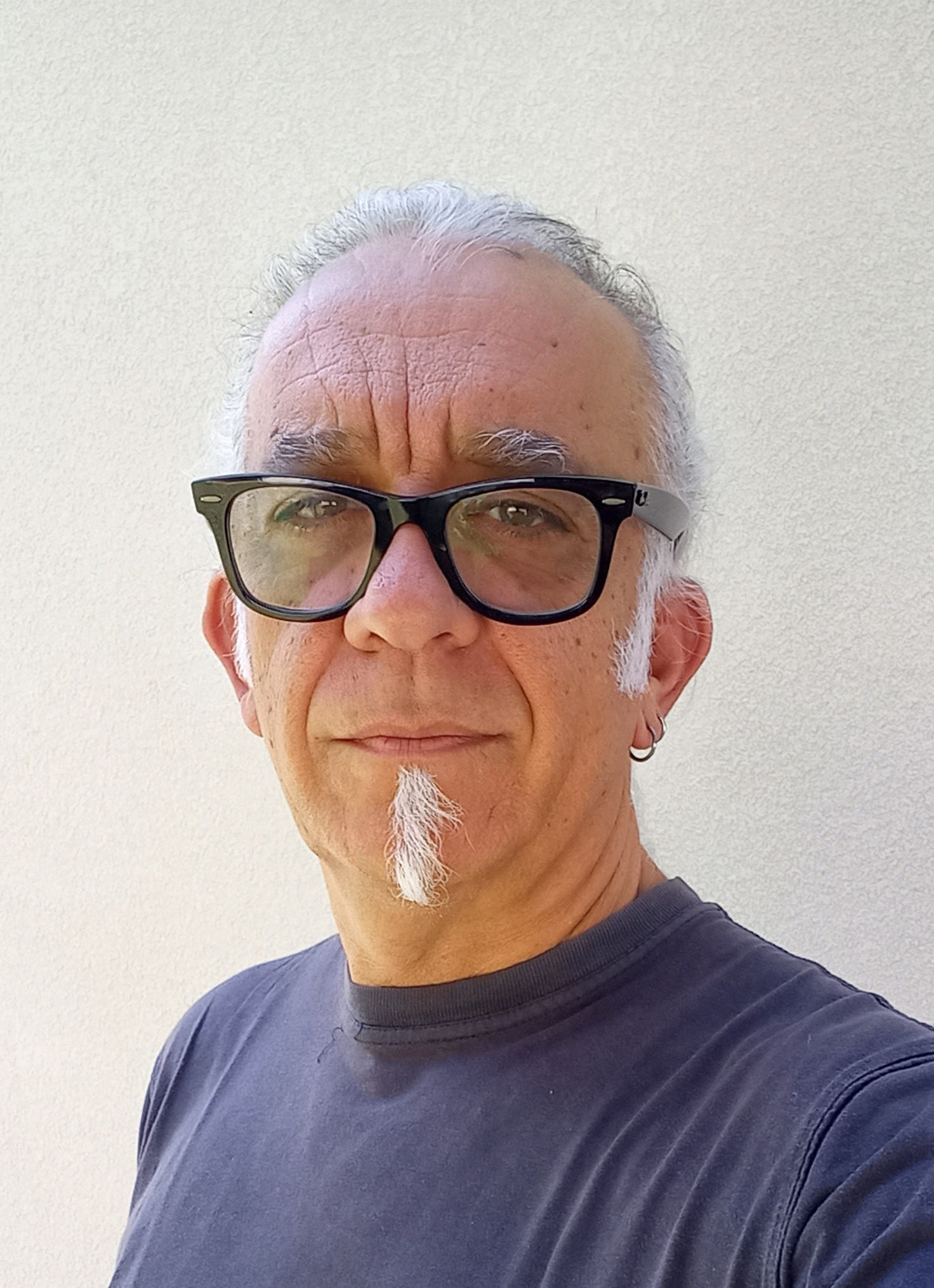 Miguel A Munoz photomamp