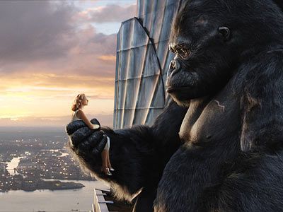 King kong hold a babyl
