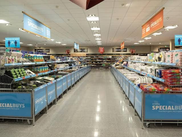 Aldi - Middle Aisle