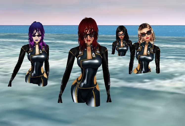 The Silver Catsuit 4