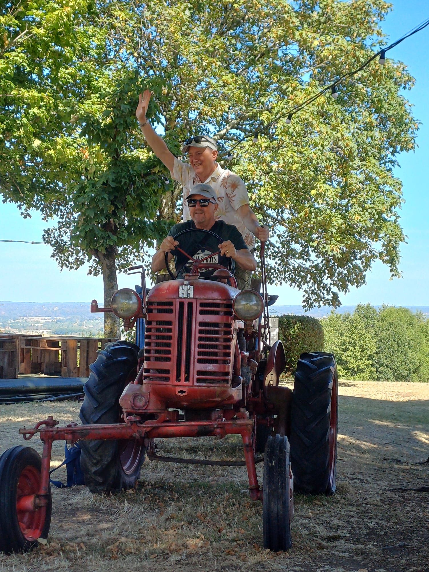 Real life look. I am the driver and focus of the image.  I wish to remove the passenger from behind the driver and clad the driver in Mandal...