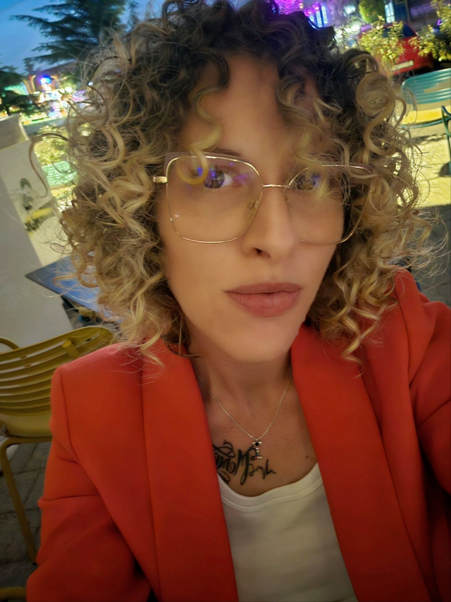 b&w photography, model shot, woman in subway station, beautiful detailed eyes, curly hair, 39 years old, professional award winning portrait...