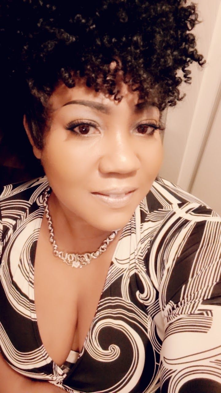 Quintina Holmes
