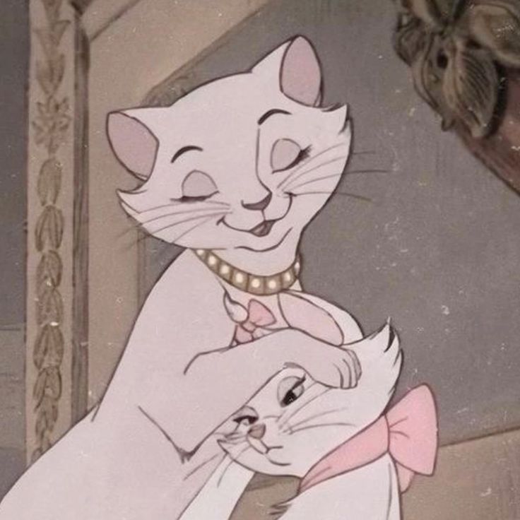 a mother cat and her children