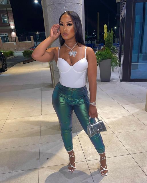 Pretty Hispanic girl, hyper detailed eyes, false eyelashes, lipliner, lipstick, bronzer, detailed pupils, high cheekbones, gorgeous face, th...