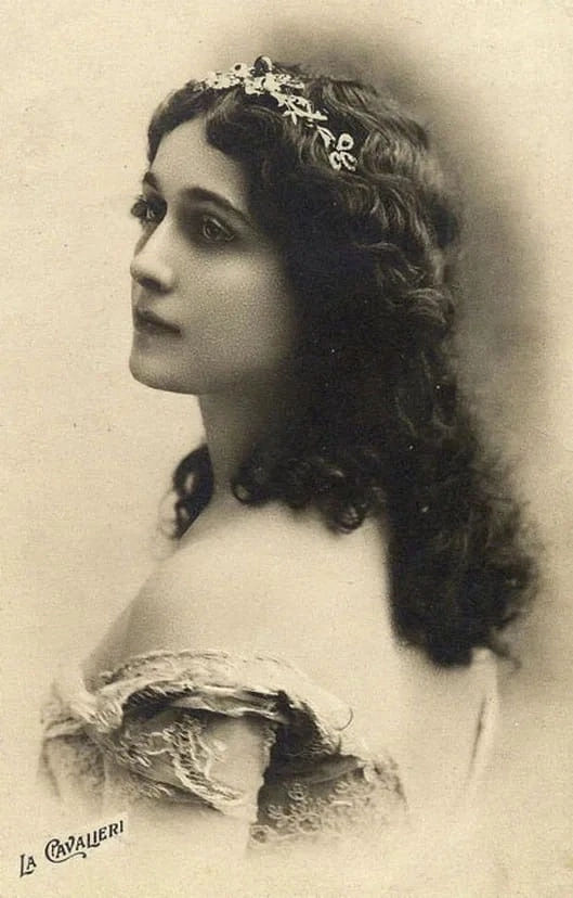 A vintage photo 2