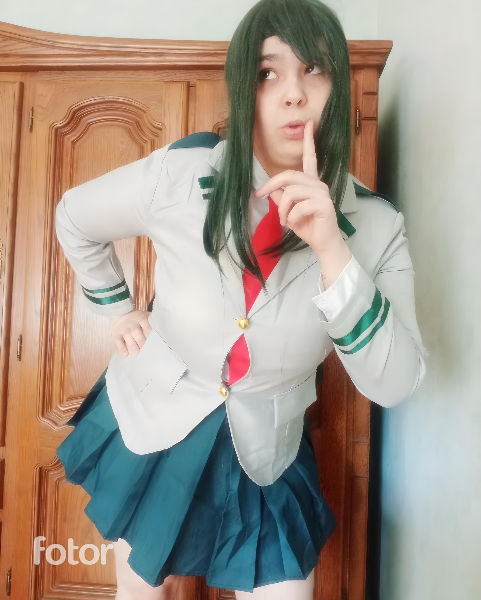 Detour me and put a background with water as a being so that I look like tsuyu asui of me hero academia 
