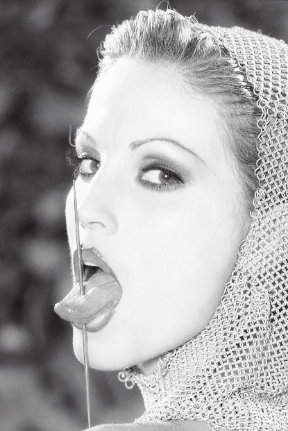 Girl With Mesh (2978522686)