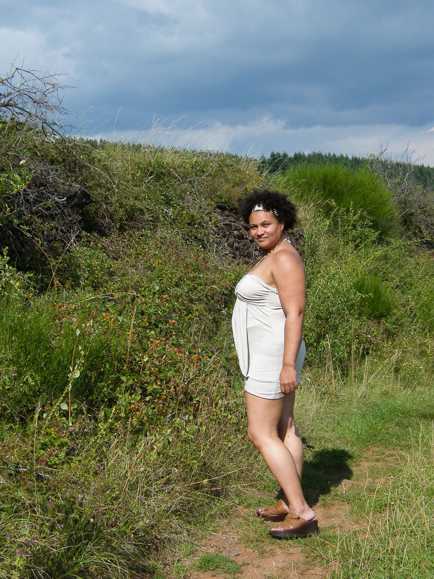 african princess ; illustration on old parchment / by Richard Corben, Al Feldstein, William Gaines ; Horror unsatured watercolor brush strok...