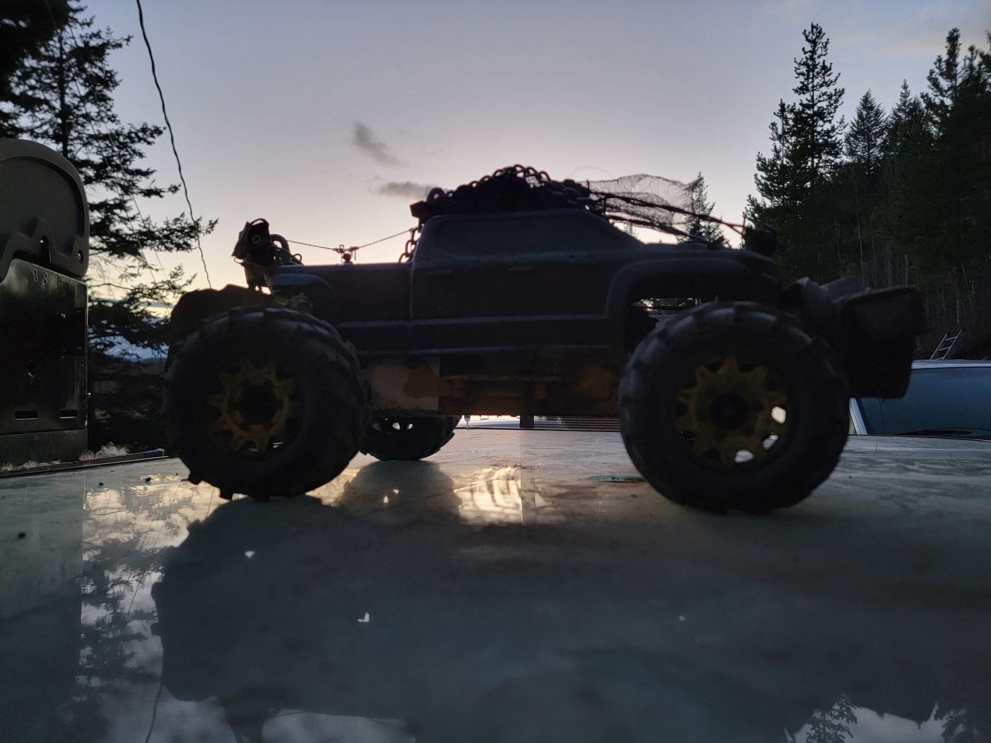 Offroad truck with lights