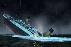 RMS Titanic snapping in half