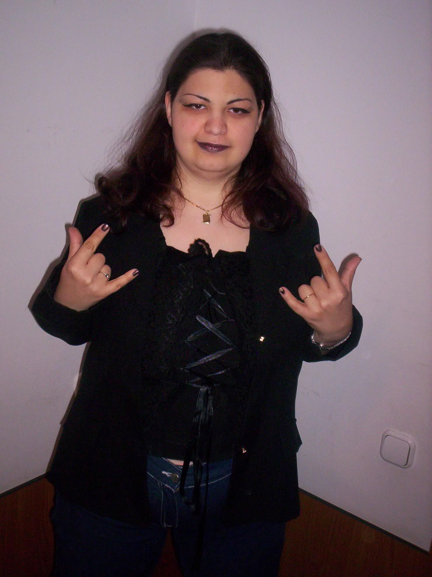 Electric energy from hand to hand Brioni Faith and Shinji-Kai real - Start Image 2