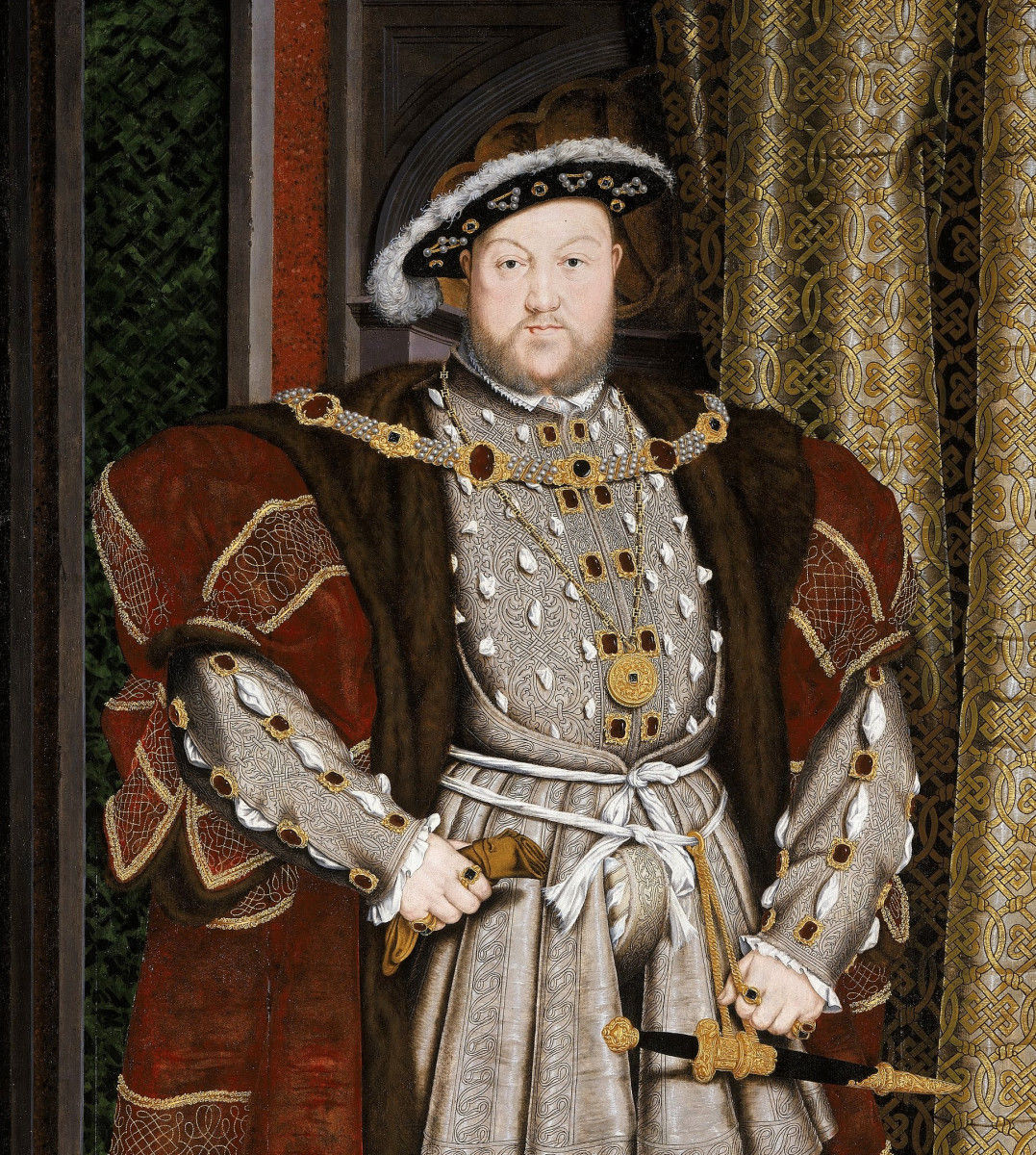 Henry 8th in regalia 