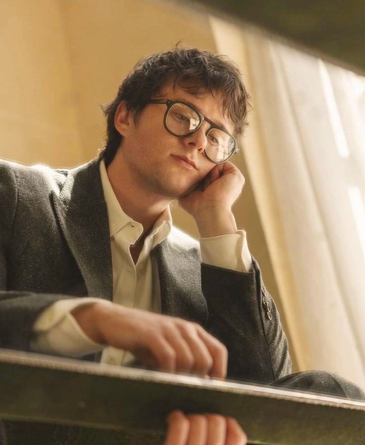 Alec Benjamin