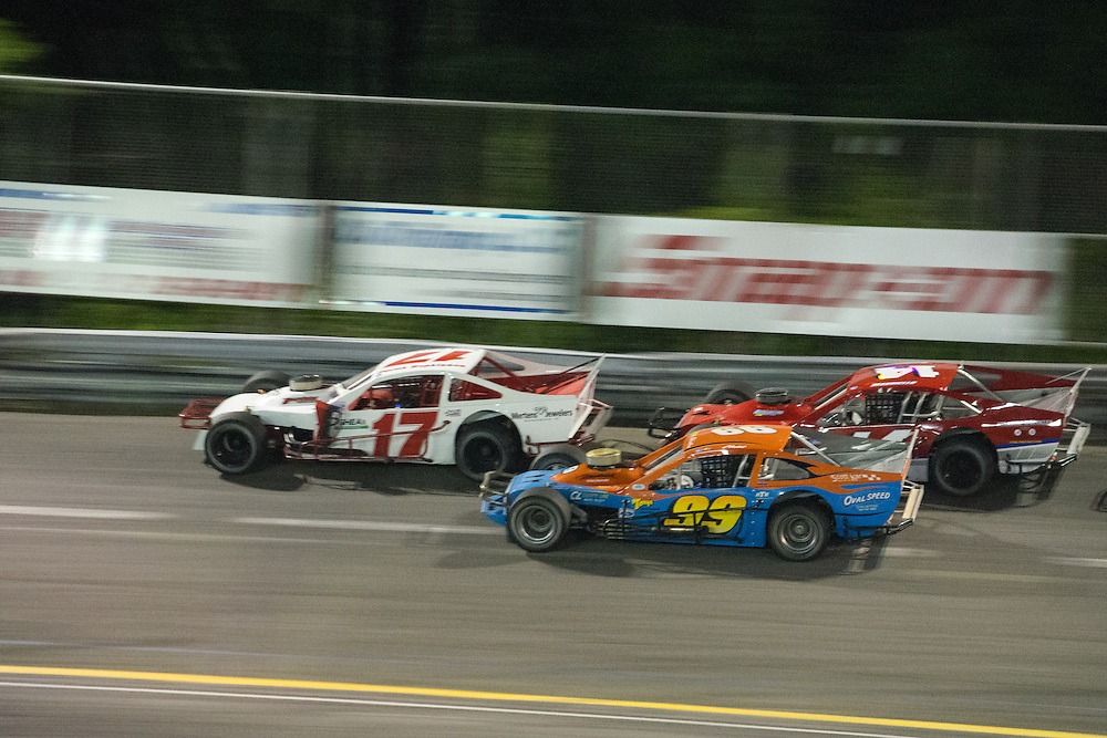 Cars crashing, illustration or cartoon